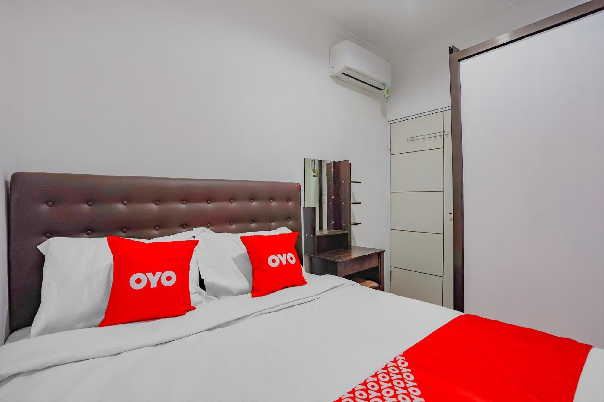 Spot On 90110 A1 Pakis Argosari Hotel Surabaya Exterior photo